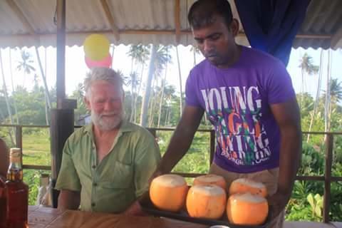 Sunset Surfing Beach Resort Matara Esterno foto